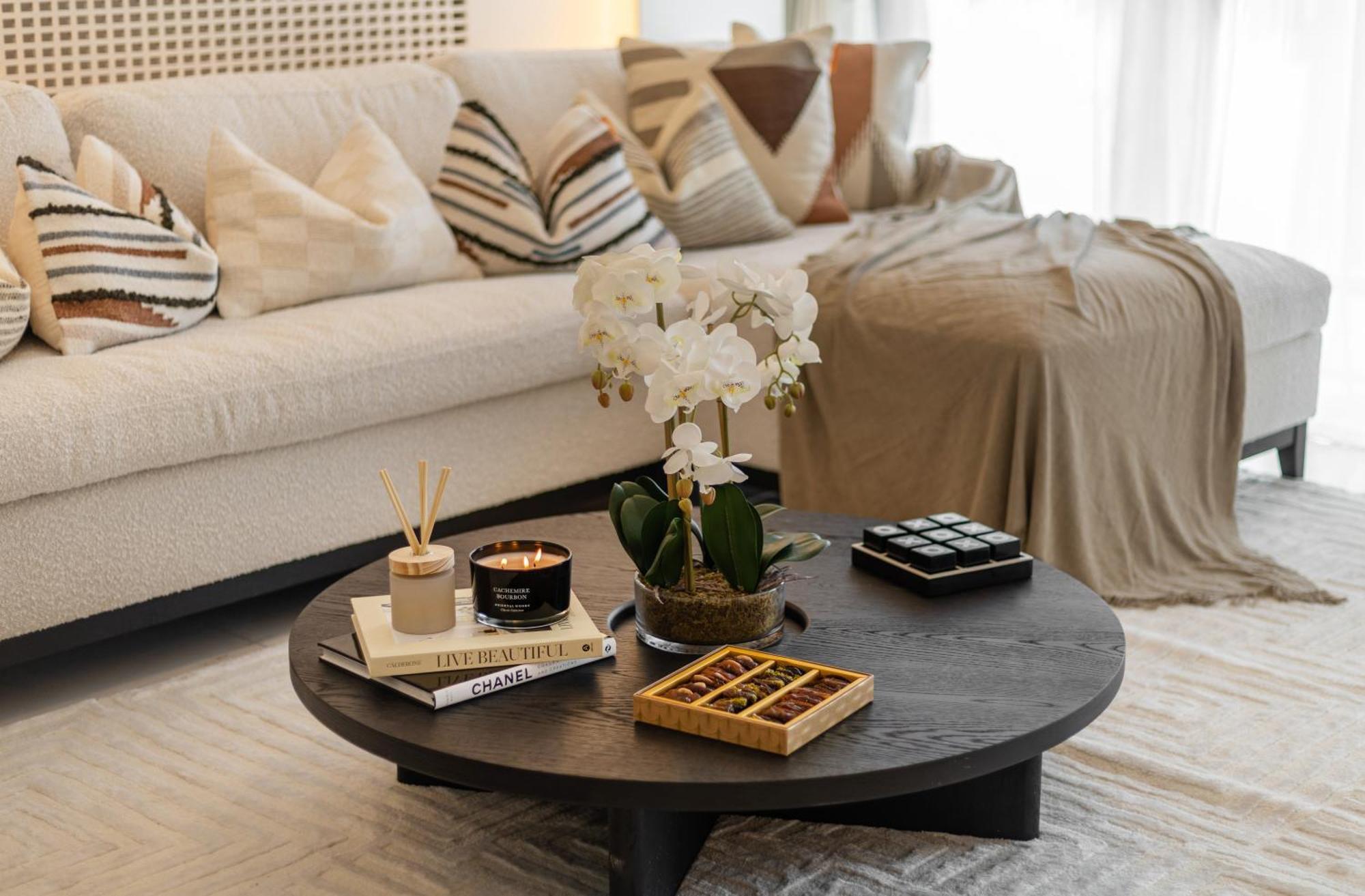 Luxury 2br In Cayan Tower With Sea, Marina & Eye View دبي