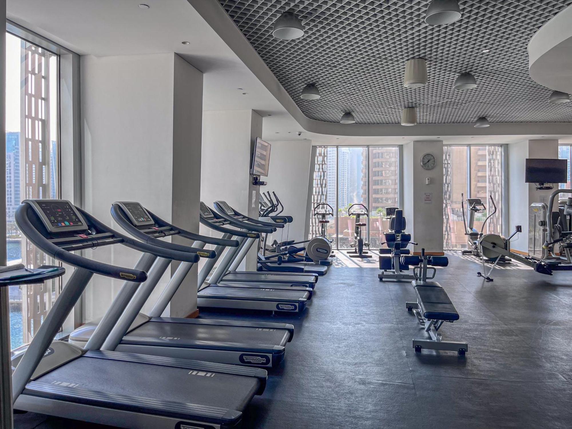 شقة Luxury 2br In Cayan Tower With Sea, Marina & Eye View