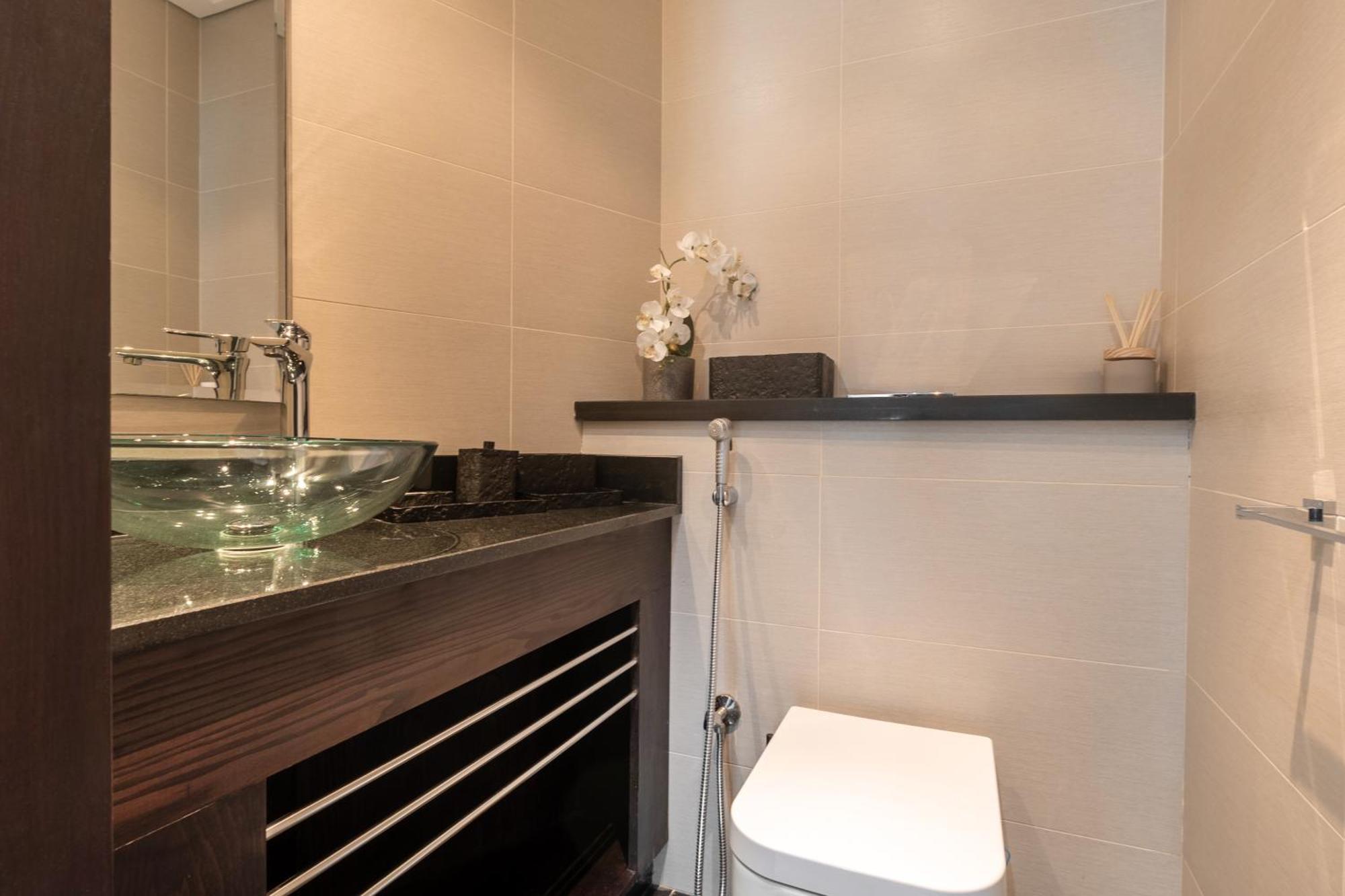 شقة Luxury 2br In Cayan Tower With Sea, Marina & Eye View دبي